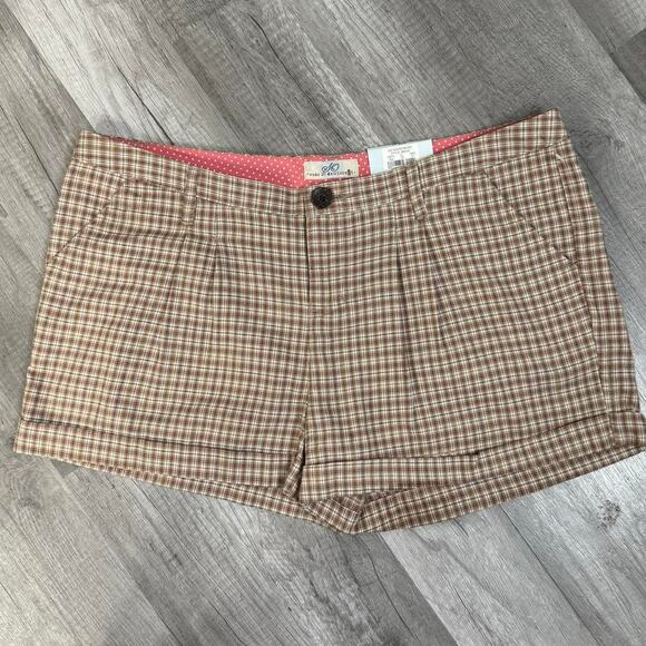 NWT Plaid Mid Rise Shorts Cuffed Brown So Wear it Deslare It Size 11 - Picture 3 of 7